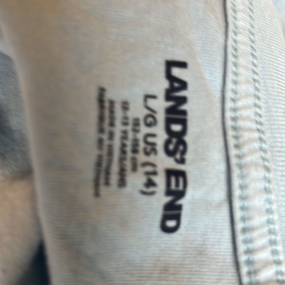 light blue Lands’ End basic tee - Picture 2 of 2